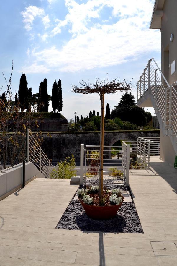 Zen Ar Holiday-Home Peschiera del Garda Bagian luar foto